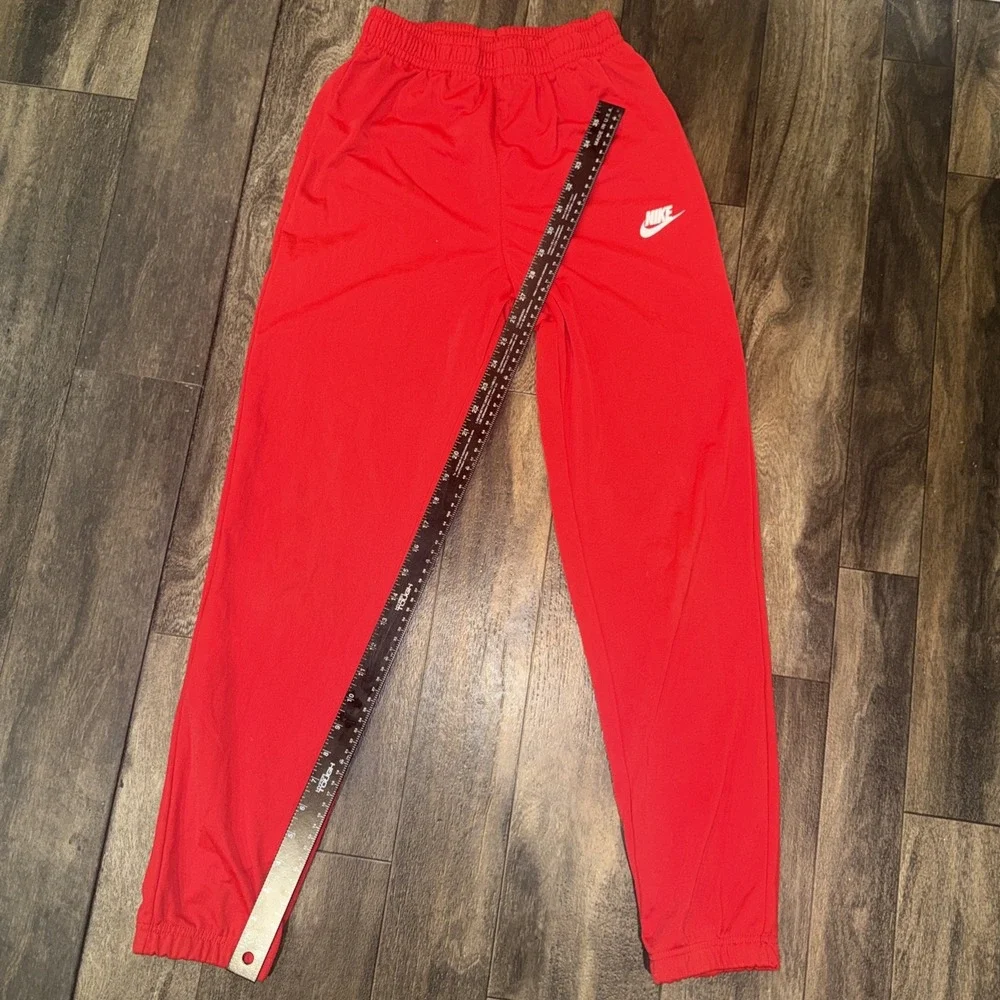 Nike Sportswear Sweatpants Joggers Youth XL Boys Red No Pockets Athletic Wear